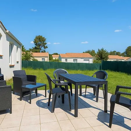 Guest house In Bb - Coloc Sport And Work - Les Brises De Saint-jean - Evaluation Bien-etre Offerte *